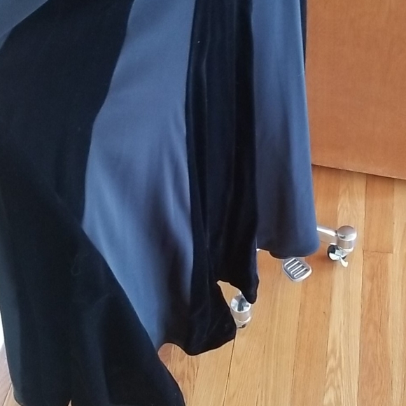 Niteline Della Roufogali movie star gown! - Picture 4 of 10